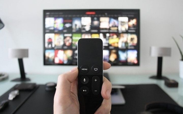 How Smart TV Is Connected To The Internet?